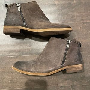 Franco Sarto ankle booties